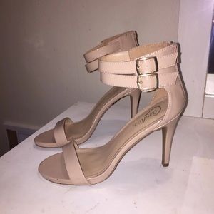 Candie’s nude heels